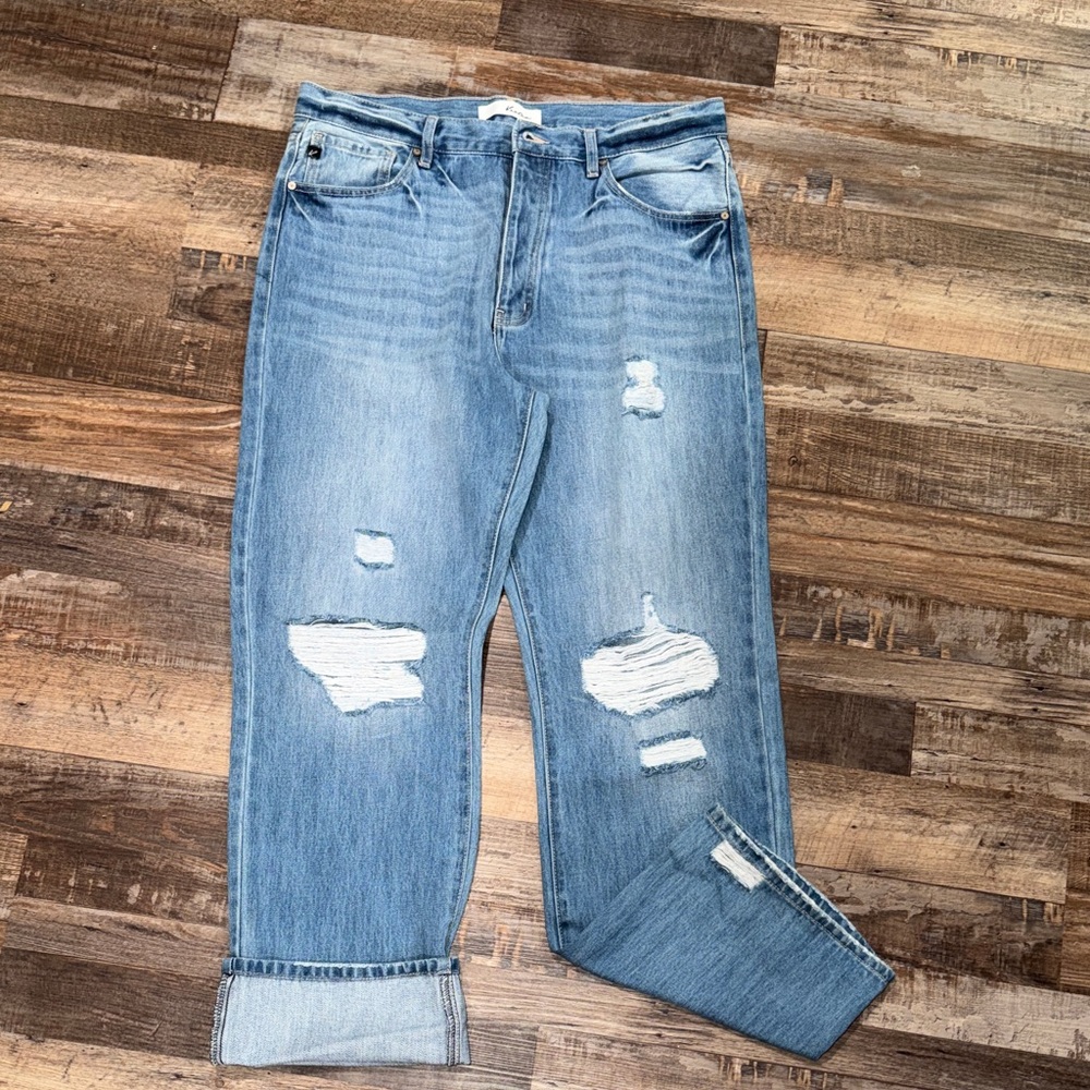 Kancan  Light Blue Distressed Jeans